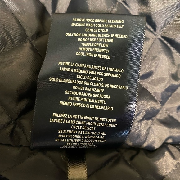 Tommy Hilfiger Women's Full Zip Quilted Hooded Puffer Jacket NWOT Size M - Picture 10 of 10